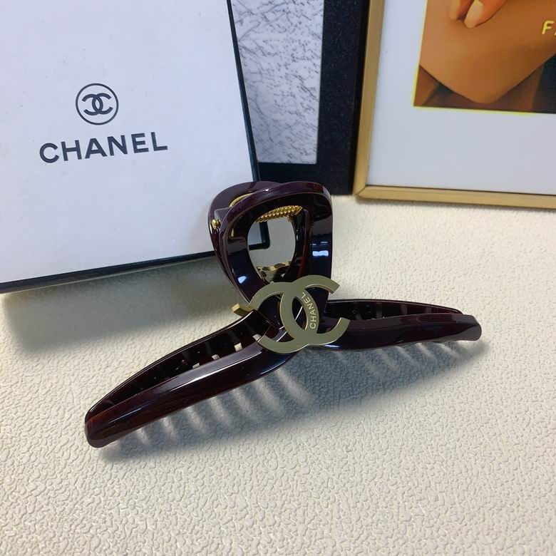 Chanel Hair Grab Clip  (3)